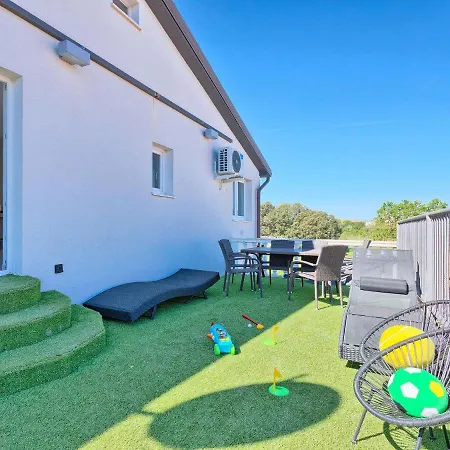 La Mer-1 By Interhome Apartment