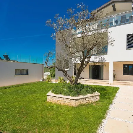 La Mer-1 By Interhome Apartment Stinjan